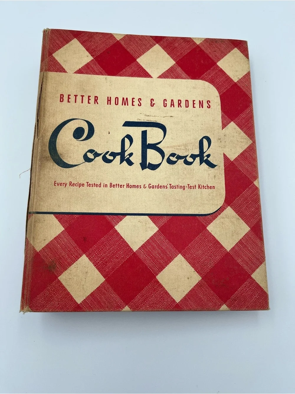 VTG 1943 Better Homes & Gardens Cook Book De Luxe Edition - WWII Era Well Loved